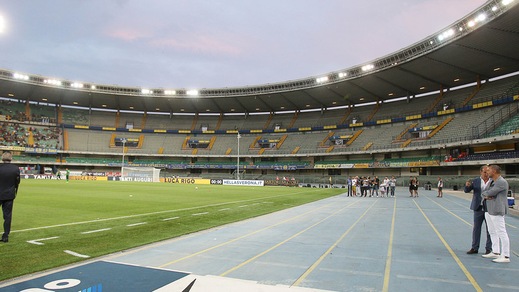 Serie A, il Verona ai suoi tifosi: «Ora basta»