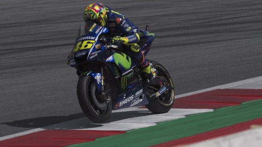 MotoGp Yamaha, Rossi: «Il Mondiale? Dobbiamo essere competitivi»