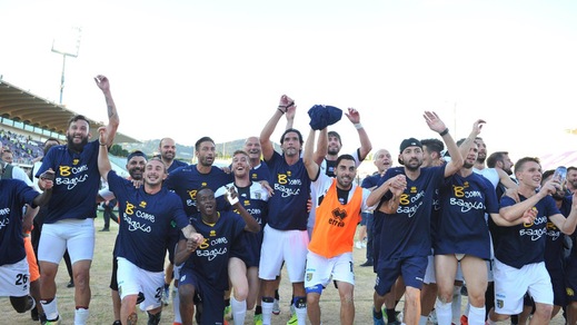 Serie B Parma-Cremonese, probabili formazioni e tempo reale alle 20.30