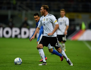 Calciomercato, Höwedes: stallo Juventus-Schalke 04, la situazione