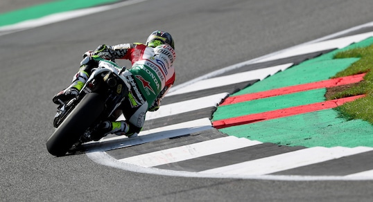 MotoGp Silverstone: dominio Crutchlow, Rossi 2°