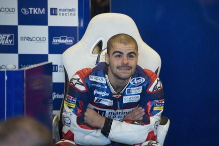 Moto3 Silverstone: Fenati conquista la pole