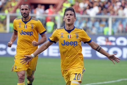 Serie A, Genoa-Juventus 2-4: Dybala e Cuadrado, che rimonta!