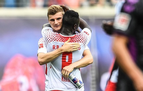 Bundesliga: poker del Lipsia. Schalke ko