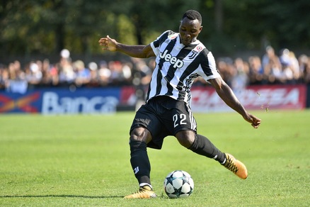 Il Galatasaray insiste per Asamoah: offerti alla Juve 10 milioni