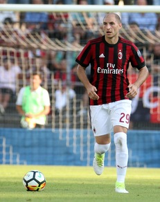 Lazio, duello in difesa: Paletta avanti ma Jach resiste