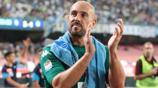 La moglie di Reina ai tifosi: «Grazie Napoli!»