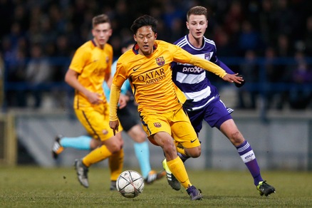 Calciomercato Verona, in arrivo dal Barcellona Lee Seungwoo