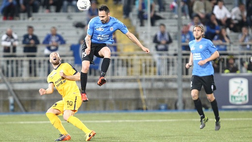 Calciomercato Novara, con lo Spezia scambio Bolzoni-Sciaudone