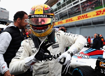 F1, Gp d'Italia: pole a Hamilton, Vettel sesto in griglia