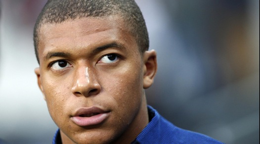 Psg, Mbappé: «Voglio entrare nella storia del club della mia città»