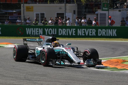 F1, Gp d'Italia: Hamilton, vittoria e primato. Vettel terzo dietro Bottas