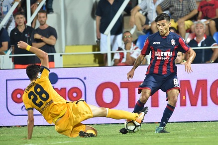Serie A Crotone, Crociata: «A Cagliari per muovere la classifica»