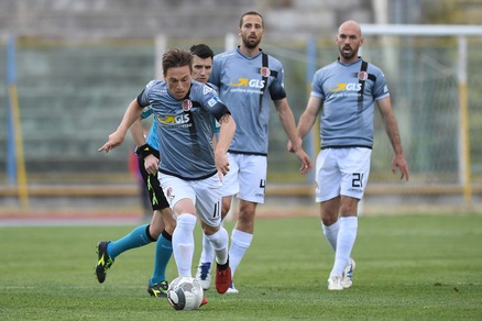 Calciomercato Siracusa, ecco l'attaccante Bernardo