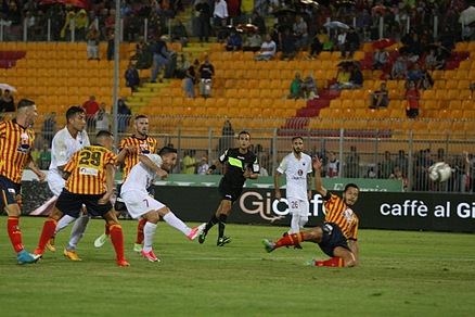 Calciomercato Lecce, ufficiale: Tundo rescinde