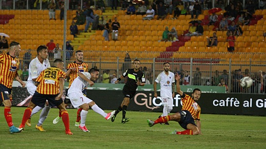 Calciomercato Lecce, ufficiale: Tundo rescinde