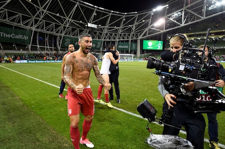 Kolarov, che gol! Colpo Serbia in Irlanda