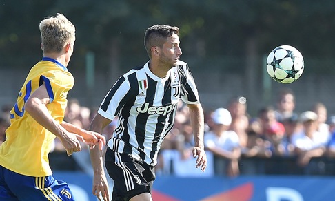 Juventus, Bentancur: «Sfrutterò ogni occasione. Buffon incredibile»