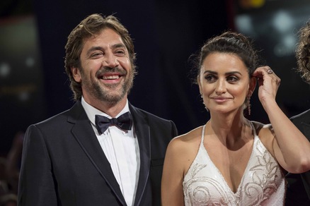 Penelope Cruz e Javier Bardem presentano a Venezia 'Loving Pablo'
