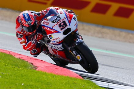 MotoGp, San Marino: Petrucci in testa nelle seconde libere