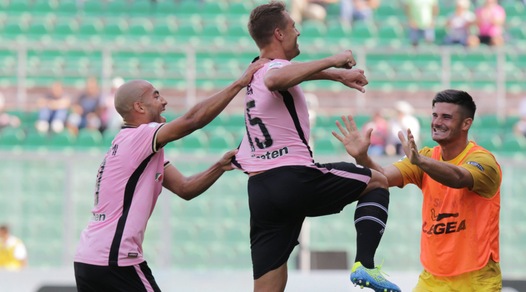 Serie B, Palermo-Empoli, pari spettacolo. Il Carpi resta solo in vetta, crollo del Bari