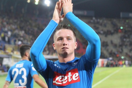 Napoli, Zielinski: «Il mio idolo è Zidane. Sarri? Mi chiede di difendere»