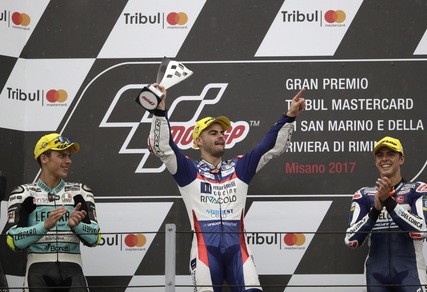 Moto3, Fenati: «Felice per la vittoria, ora penso ad Aragòn»