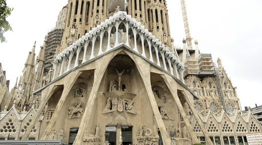 Barcellona, evacuata la Sagrada Familia ma è un falso allarme