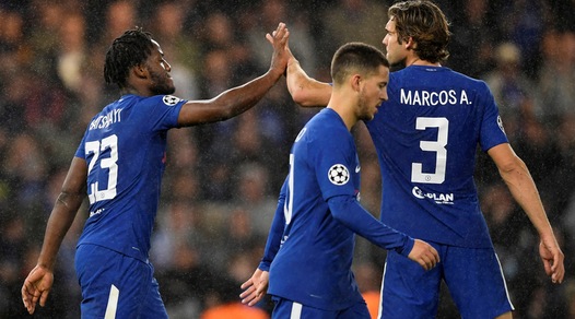 Il Chelsea travolge il Qarabag, show di United, Bayern e Psg
