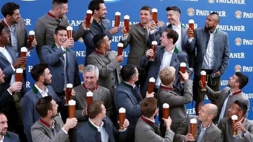 Birra e costumi tradizionali, per il Bayern di Ancelotti comincia l'Oktoberfest