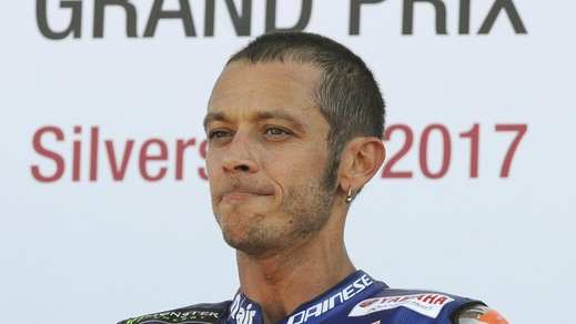 MotoGp, “piratata” radiografia della frattura di Rossi