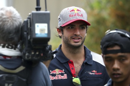 F1, ufficiale: Sainz alla Renault nel 2018