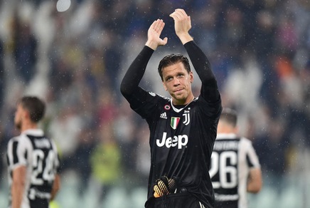 Juve, Szczesny: «Var ok, ma ancora troppa confusione»