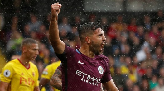 City a valanga e in testa alla Premier, Liverpool frenato