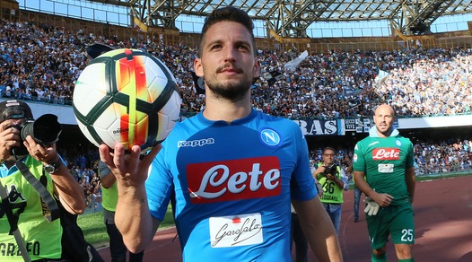 Napoli, Sarri esalta Mertens: Tra i più forti al mondo