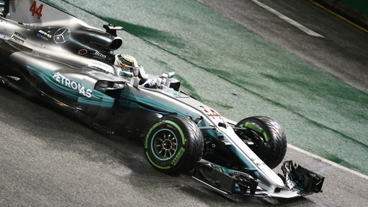 F1, Ferrari out a Singapore: Hamilton vola a 1,20