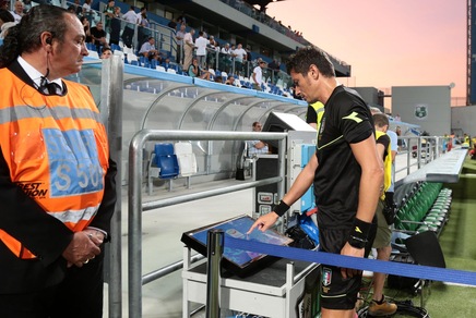 Serie A, Damato per Lazio-Napoli. Juventus, arbitra Doveri. Benevento-Roma a Fabbri