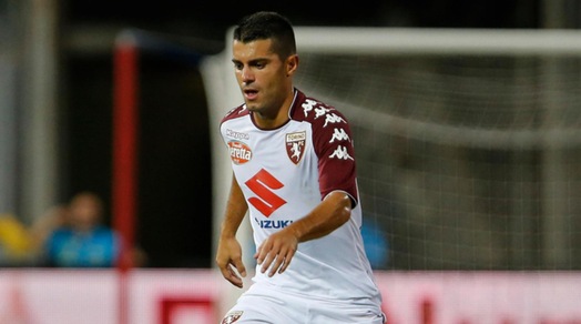 Torino, incidente per Iago Falque: l'auto è distrutta