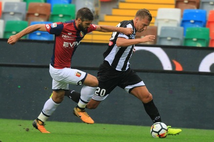 Serie A Genoa, Veloso: «Chievo tosto, ma dobbiamo batterlo»