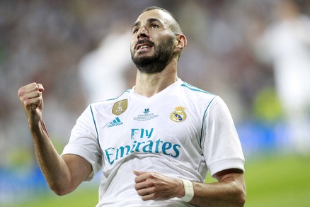 Calciomercato, in Spagna: «Real Madrid, Benzema verso il rinnovo fino al 2021»