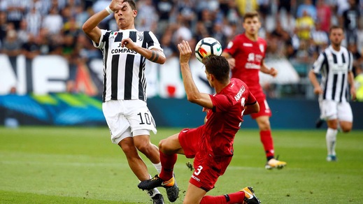 Serie A Cagliari, Andreolli c'è. A parte Van Der Wiel