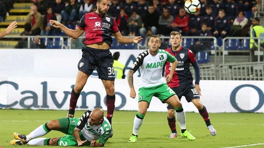 Serie A Cagliari, campo e palestra per Van der Wiel e Pavoletti