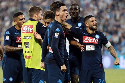 Pagelle Napoli: Reina in difficoltà, Callejon d'oro