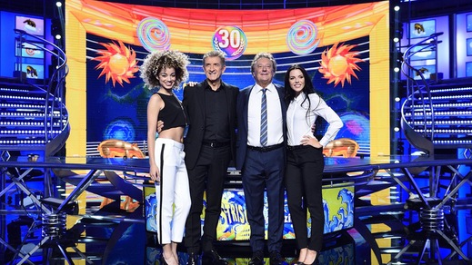 Striscia la notizia, esordio da record per Greggio e Iacchetti