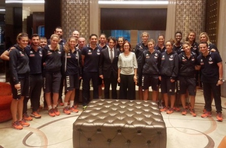 Volley: Europei Femminili, l'Ambasciatore italiano a Baku in visita alle azzurre