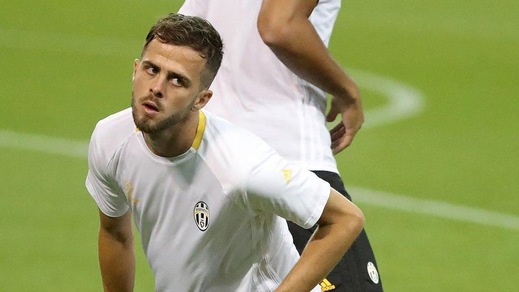 Juventus, Pjanic ko, ecco il bollettino: è lesione muscolare