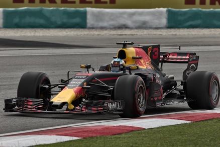 F1 Malesia, Ricciardo: «Grande opportunità con la pioggia»