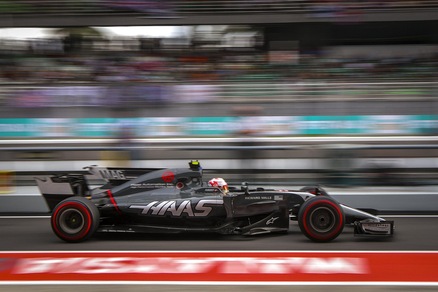 F1 Malesia, alla Haas concesso permesso per riparare la vettura