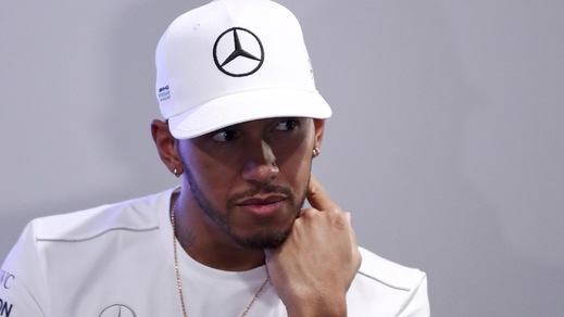 F1, Hamilton si unisce alla protesta contro Trump