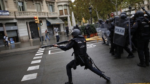 Barcellona, tensioni in tutta la regione per il Referendum